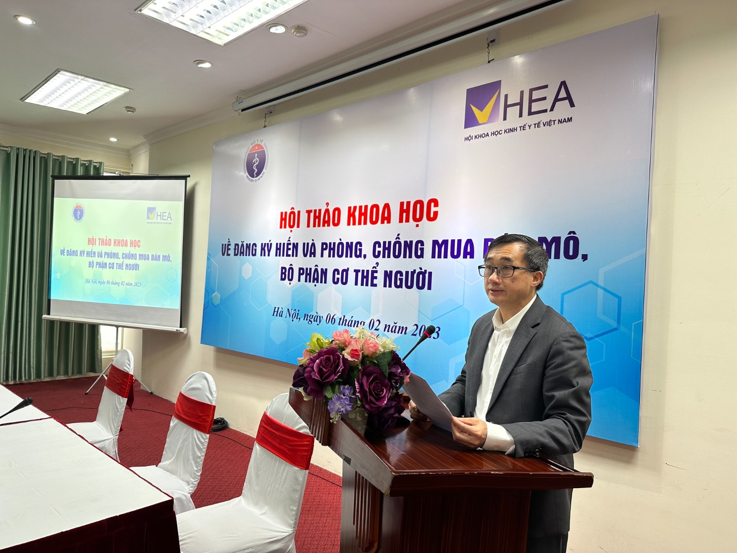 GS.TS Trần Văn Thuấn – Thứ trưởng Bộ Y tế cho biết Việt Nam đã ghép được 8 loại bộ phận cơ thể người với 7.297 ca ghép tạng.