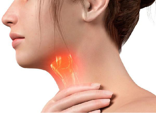 Ung thư vòm họng dễ nhầm lẫn, dưới đây là 6 dấu hiệu sớm của căn bệnh này